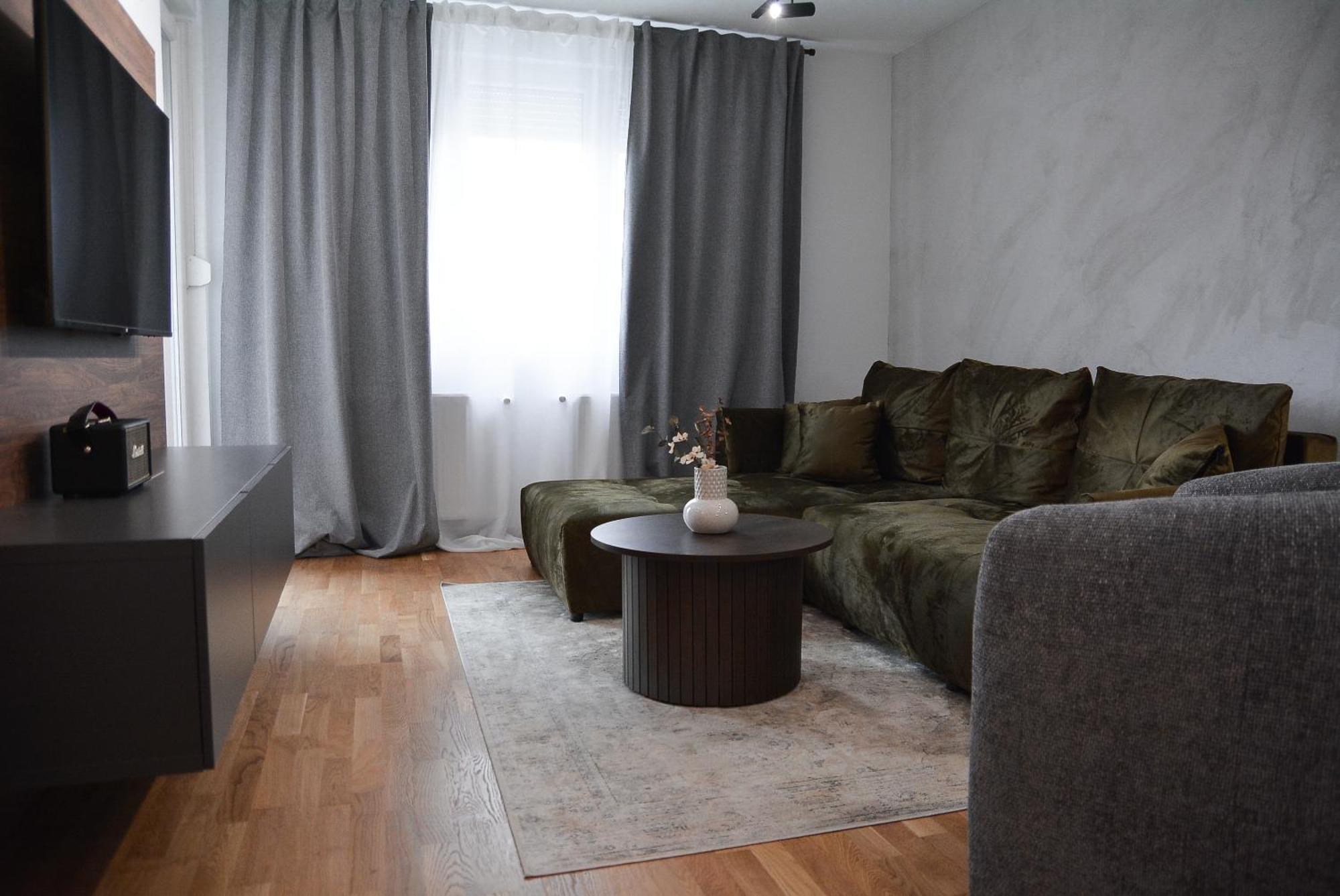 Crown Apartment 3 Subotica Bagian luar foto