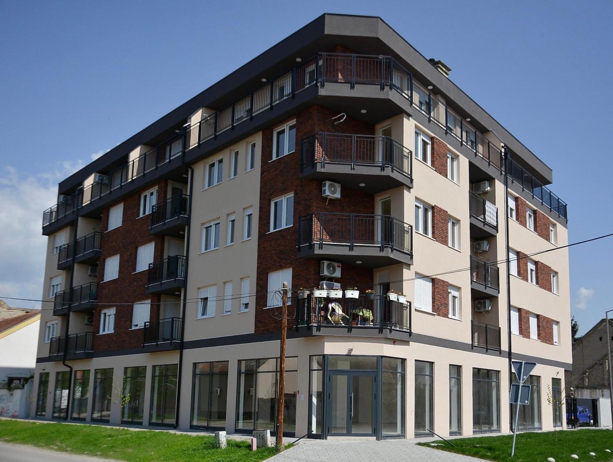 Crown Apartment 3 Subotica Bagian luar foto